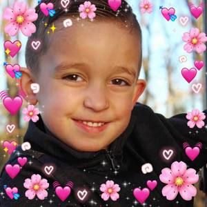 Meet your Posher, Ramona